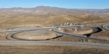 بهره برداری از تقاطع غیرهمسطح فاراب در محور اردبیل